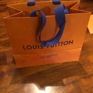 Louis Vuitton small paper shopping bag